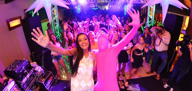 Animadores de pista de dançaAnimadores de pista de dança para festa de debutante